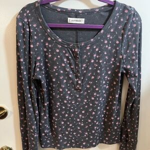 Cute Lucky Henley top, size Large. Only worn a couple times.